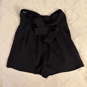 Aritzia Wilfred High-Waisted Shorts